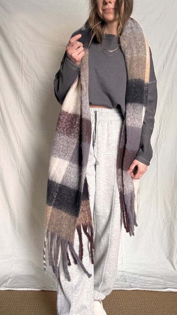 Everest Cozy Scarf - Black