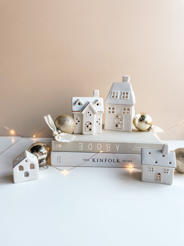 LED Christmas Village - Set of 4