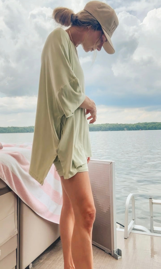 Still Waters 2 Piece Set