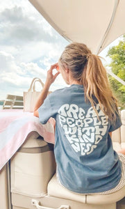 Be Kind Graphic Tee