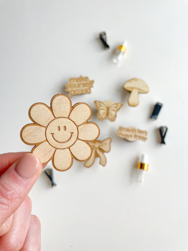 Smiley Daisy Vent Clip