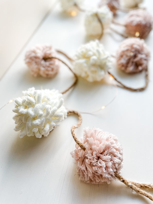 Pom Pom Garland - Blush