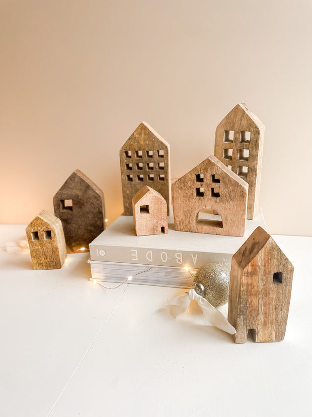 Wood House Set of 7